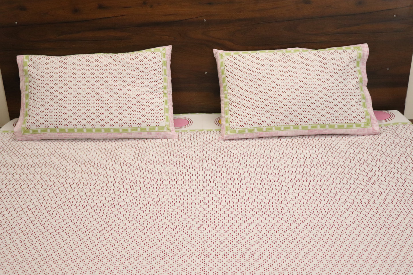 Pink Rangoli Block Print Cotton Bed Sheet with pillow covers set of 2